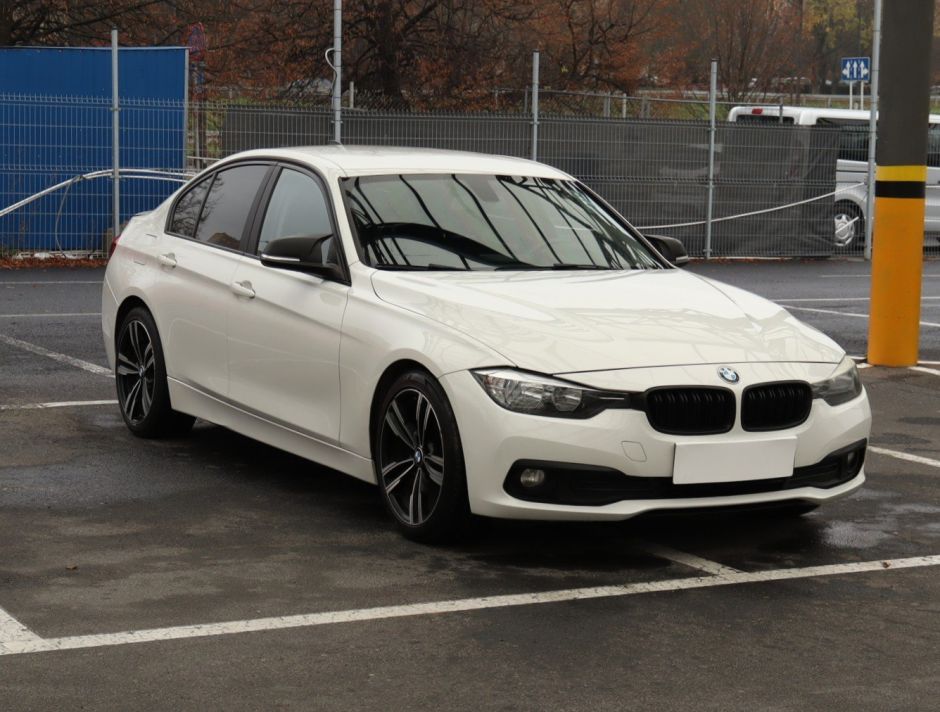 BMW 3 - 2016