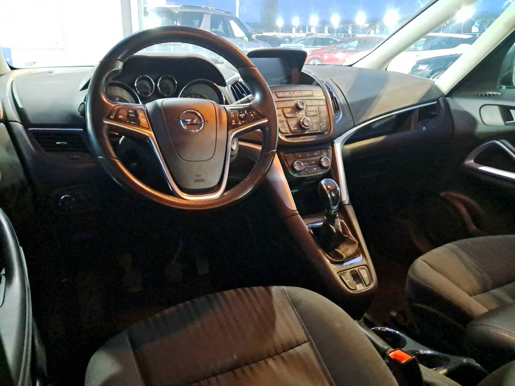 Opel Zafira Tourer