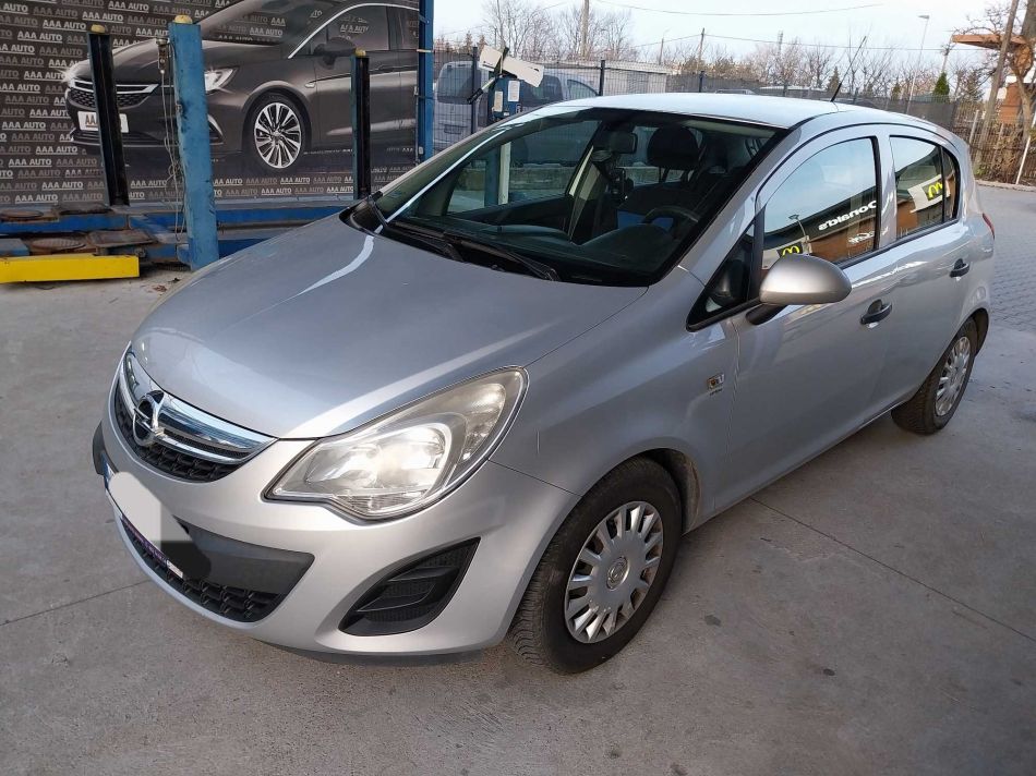 Opel Corsa - 2011