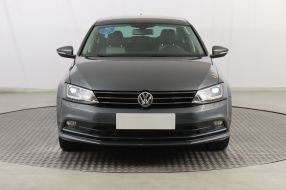 Volkswagen Jetta - 2015
