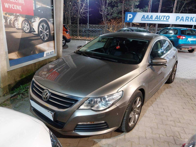 Volkswagen Passat CC 2011