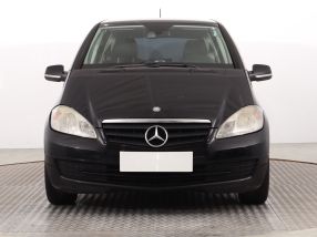 Mercedes-Benz A - 2011