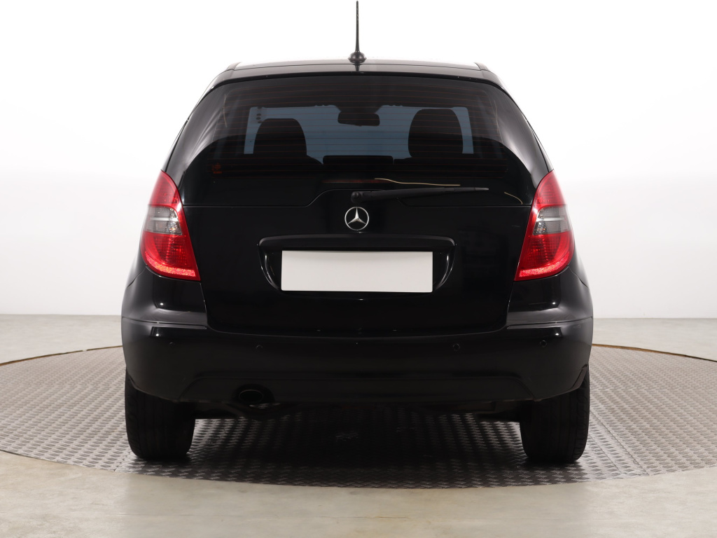 Mercedes-Benz A