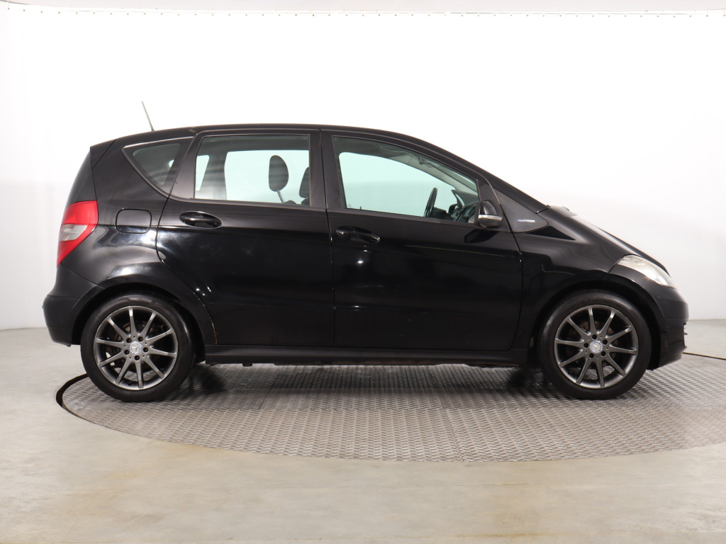 Mercedes-Benz A