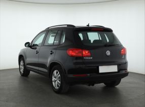 Volkswagen Tiguan - 2013