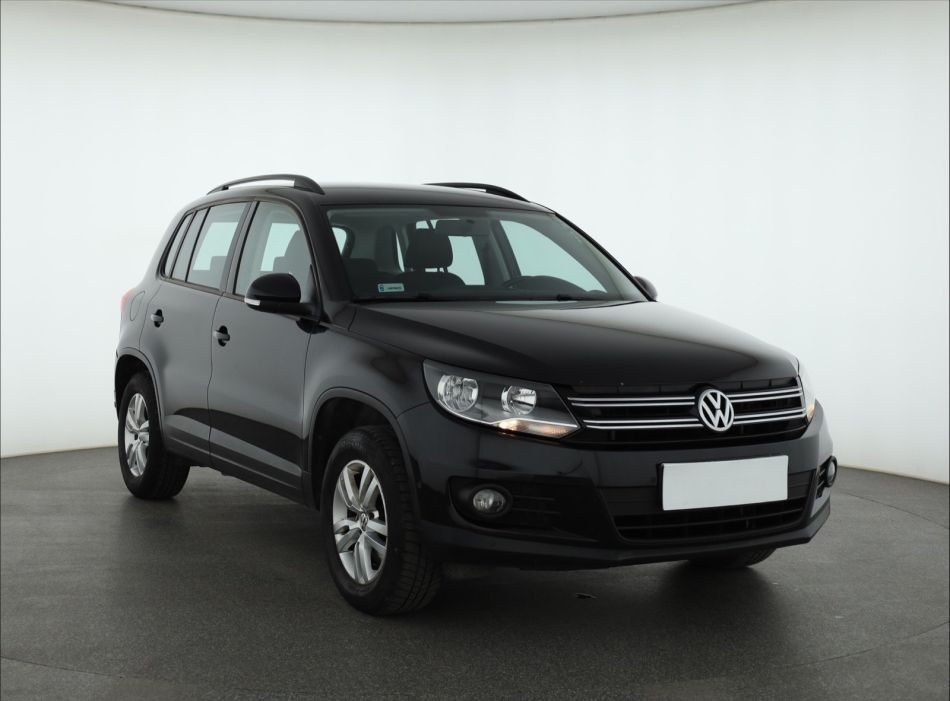 Volkswagen Tiguan - 2013