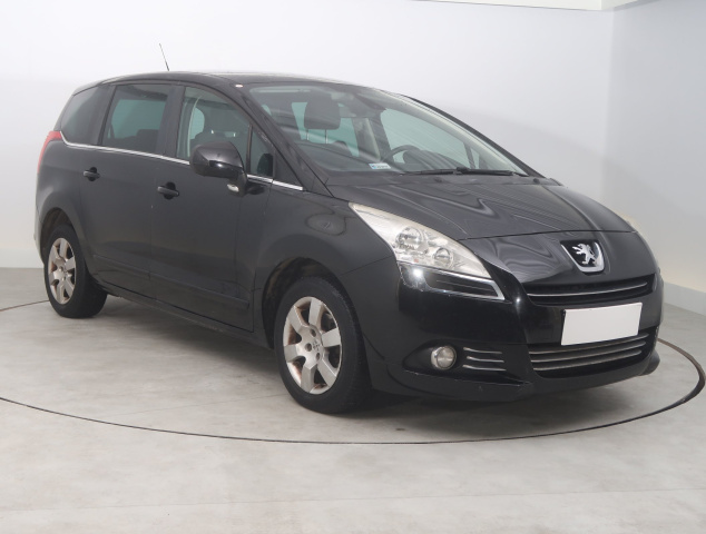 Peugeot 5008 2012