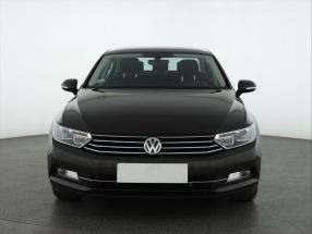 Volkswagen Passat - 2017