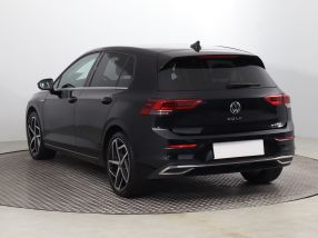 Volkswagen Golf - 2020
