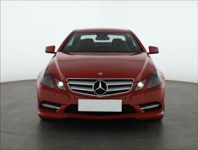 Mercedes-Benz E - 2012