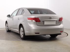 Toyota Avensis - 2011