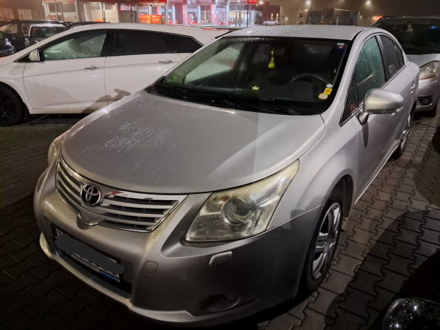 Toyota Avensis 2011