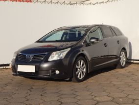 Toyota Avensis - 2011