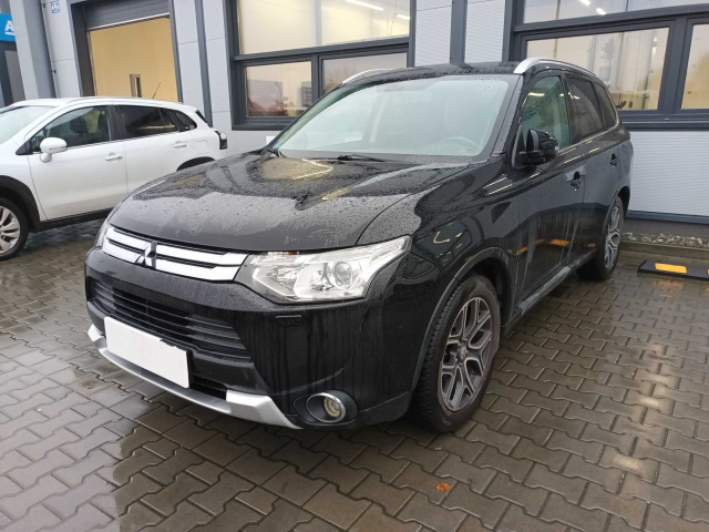 Mitsubishi Outlander 2015