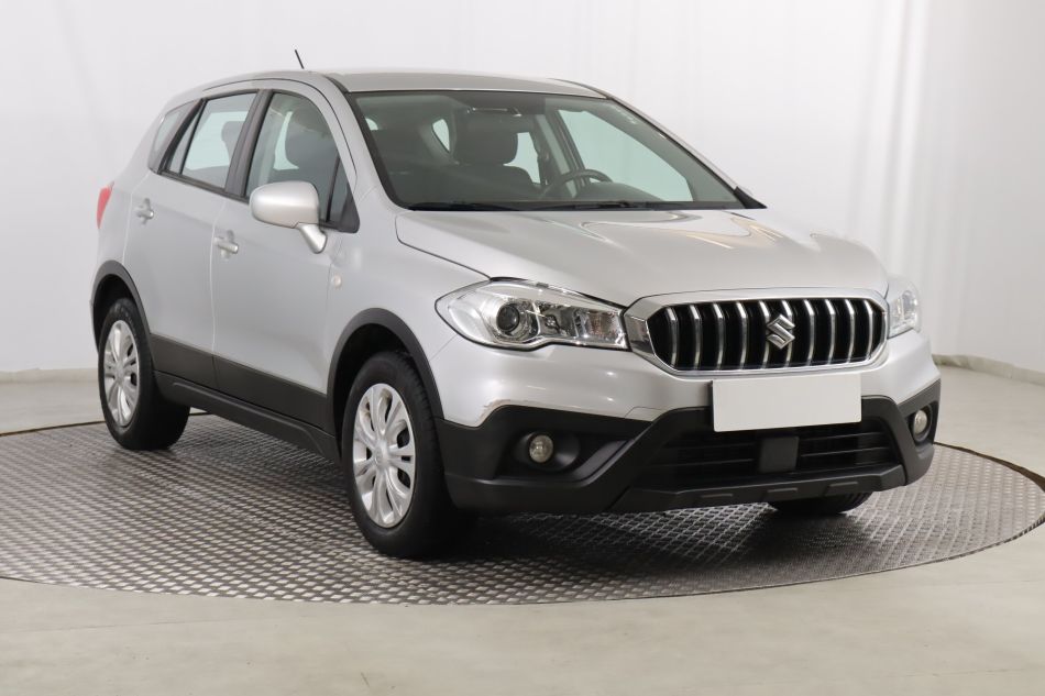Suzuki SX4 S-Cross - 2016
