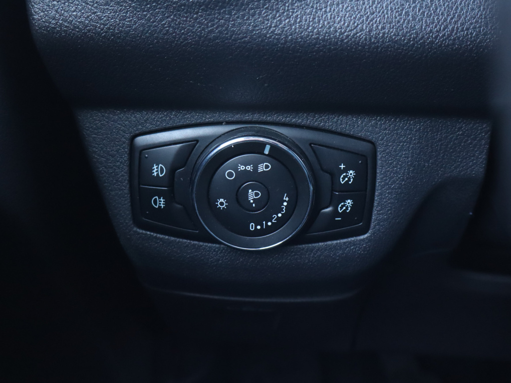 Ford Transit Courier