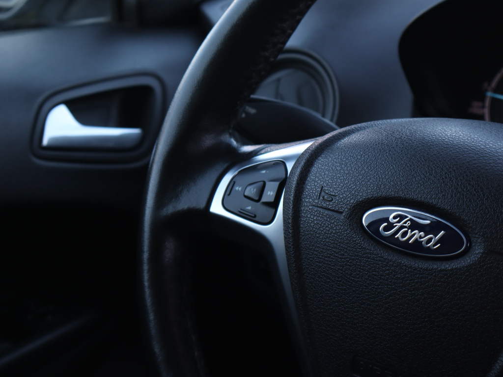 Ford Transit Courier