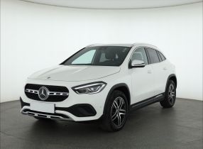 Mercedes-Benz GLA - 2020