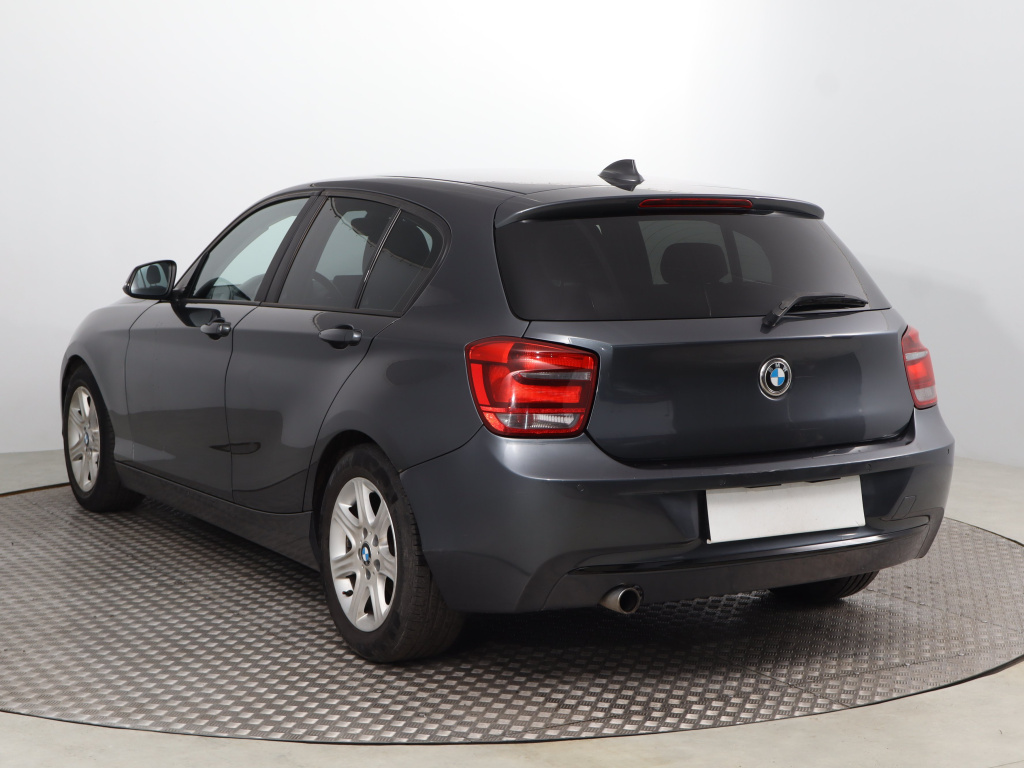 BMW 1