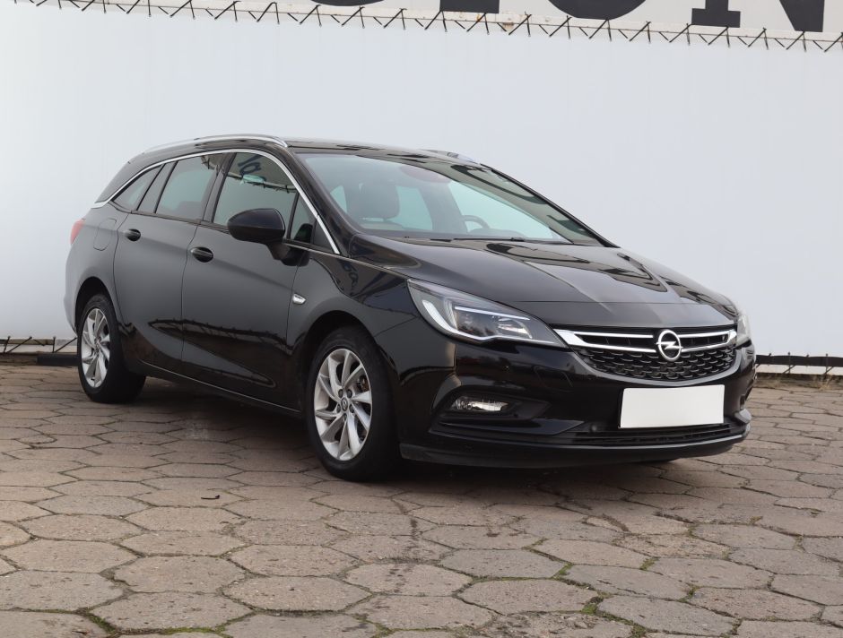 Opel Astra - 2018