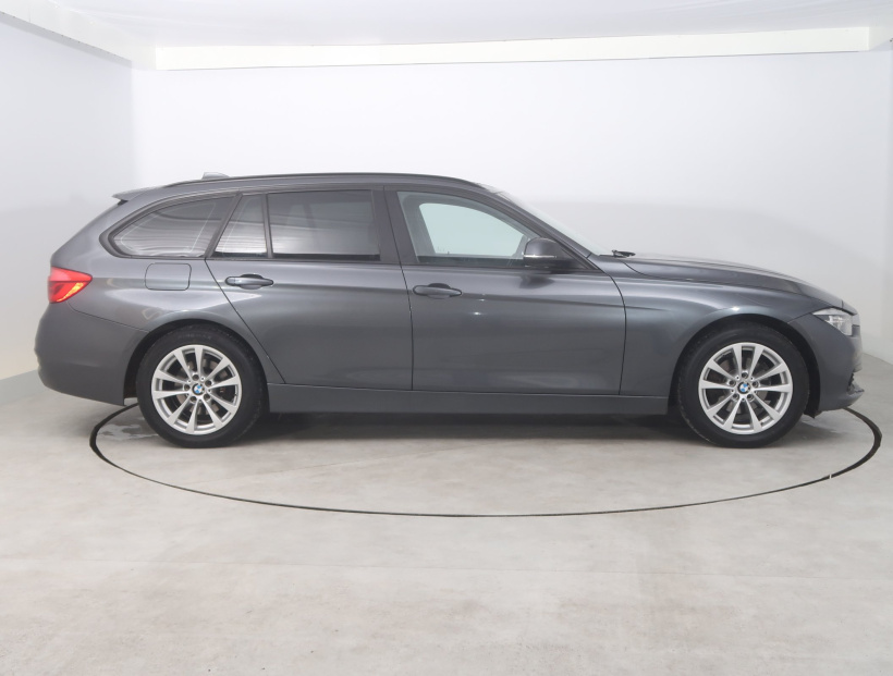 BMW 3, 2016