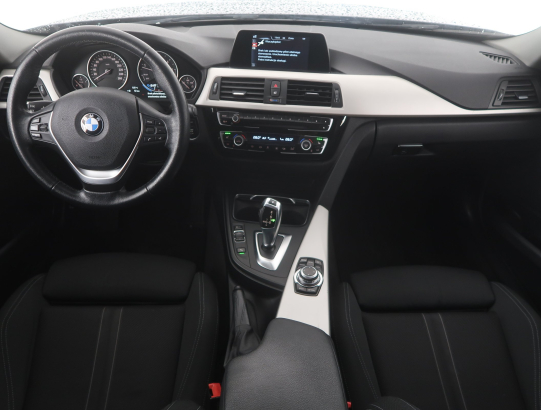BMW 318 d