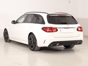 Mercedes-Benz C - 2021