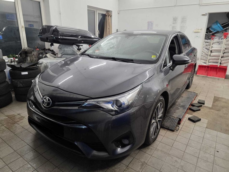 Toyota Avensis - 2017