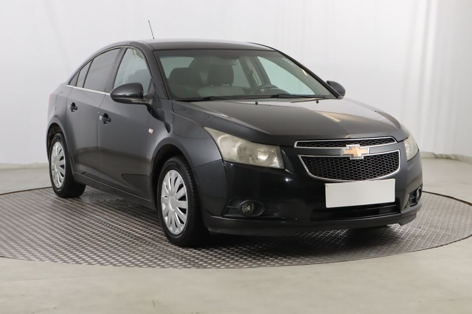 Chevrolet Cruze - 2011