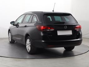 Opel Astra - 2018