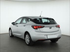 Opel Astra - 2020