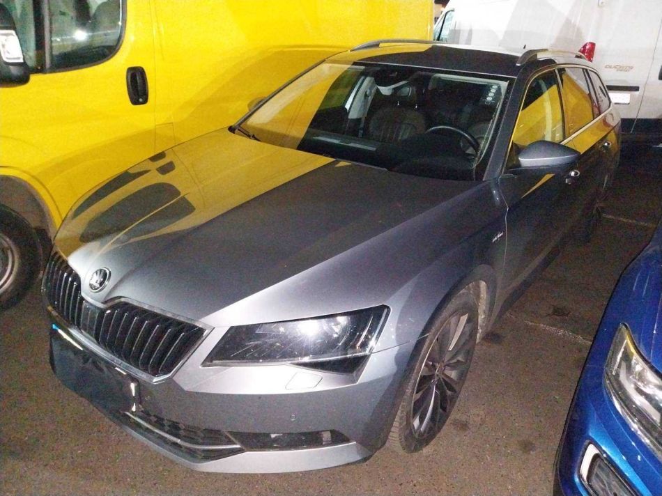 Skoda Superb - 2015