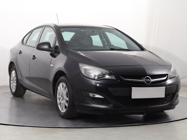 Opel Astra 2015