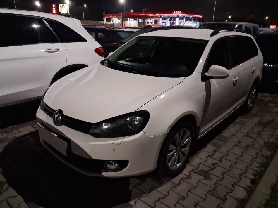 Volkswagen Golf - 2010