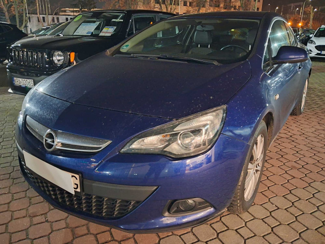 Opel Astra 2014