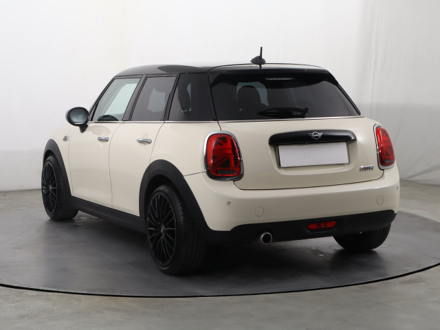MINI 5-door