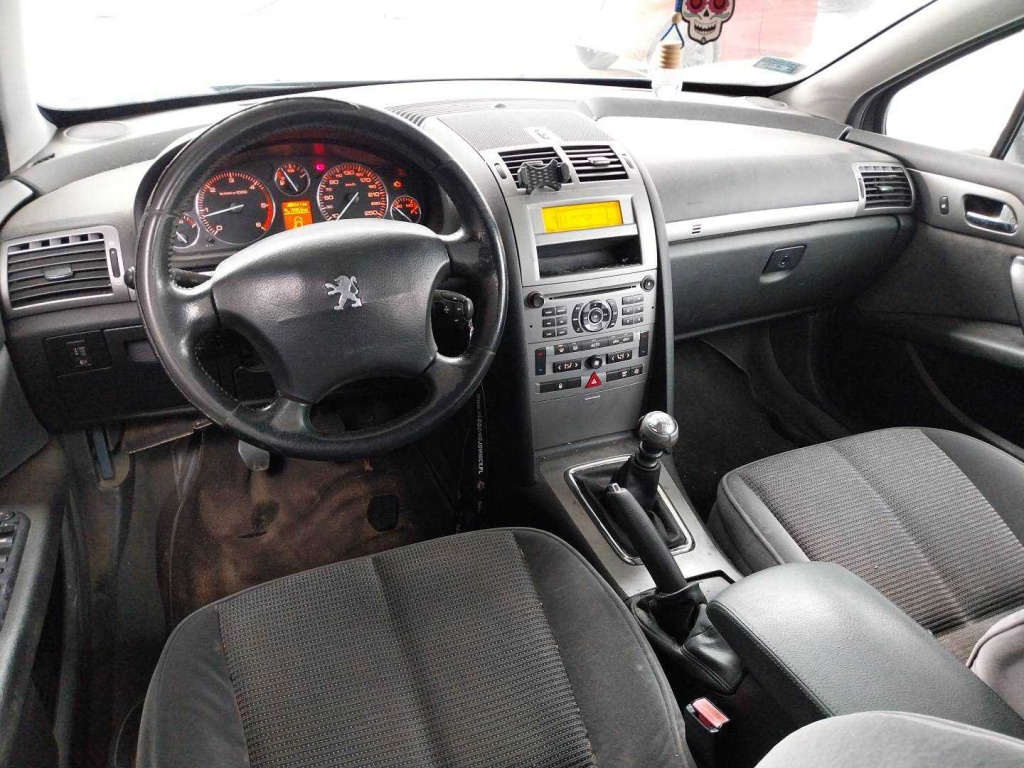 Peugeot 407