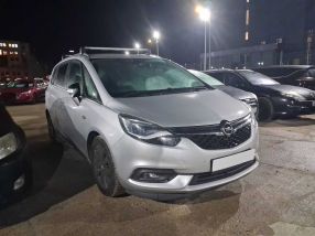 Opel Zafira - 2016