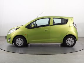 Chevrolet Spark - 2010