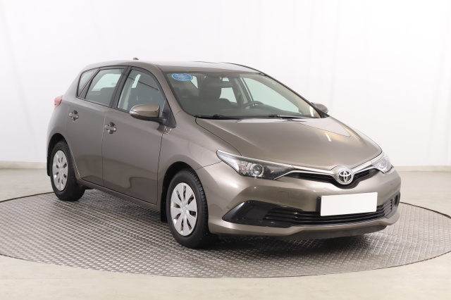 Toyota Auris 2017
