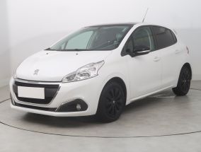 Peugeot 208 - 2016