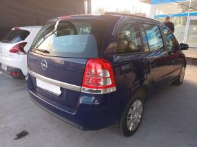 Opel Zafira - 2012