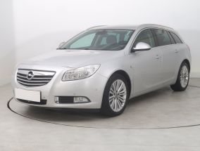 Opel Insignia - 2013