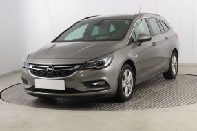 Opel Astra - 2016