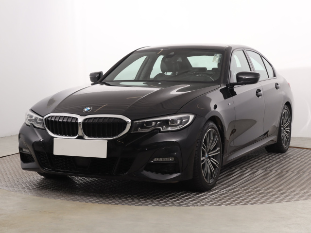BMW 330 i