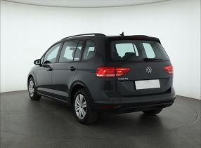 Volkswagen Touran - 2021