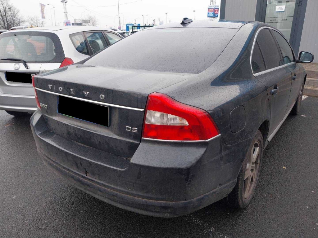Volvo S80