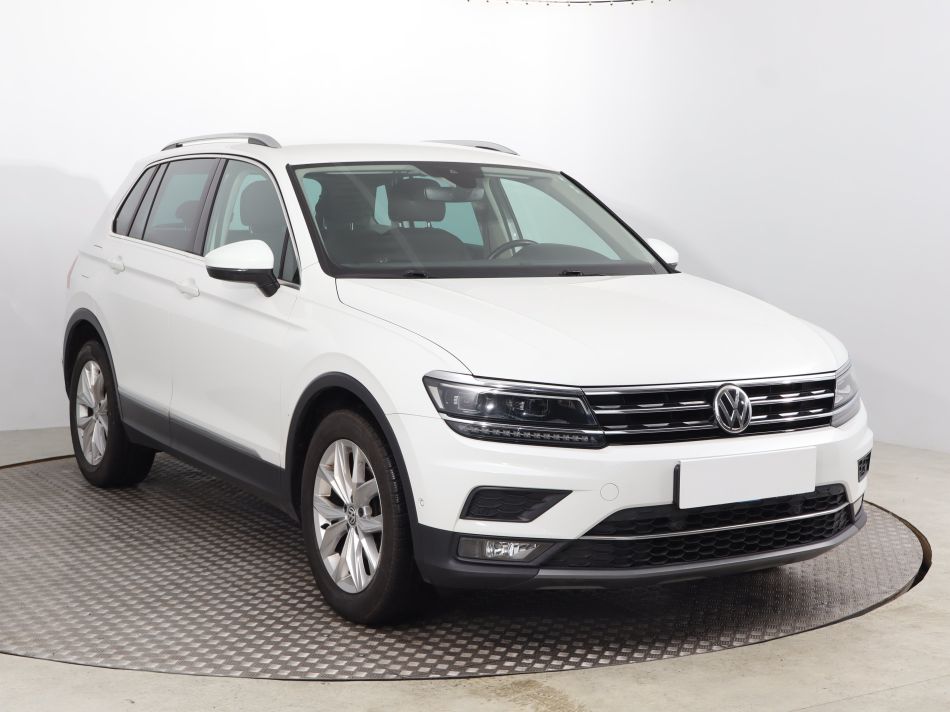 Volkswagen Tiguan - 2018