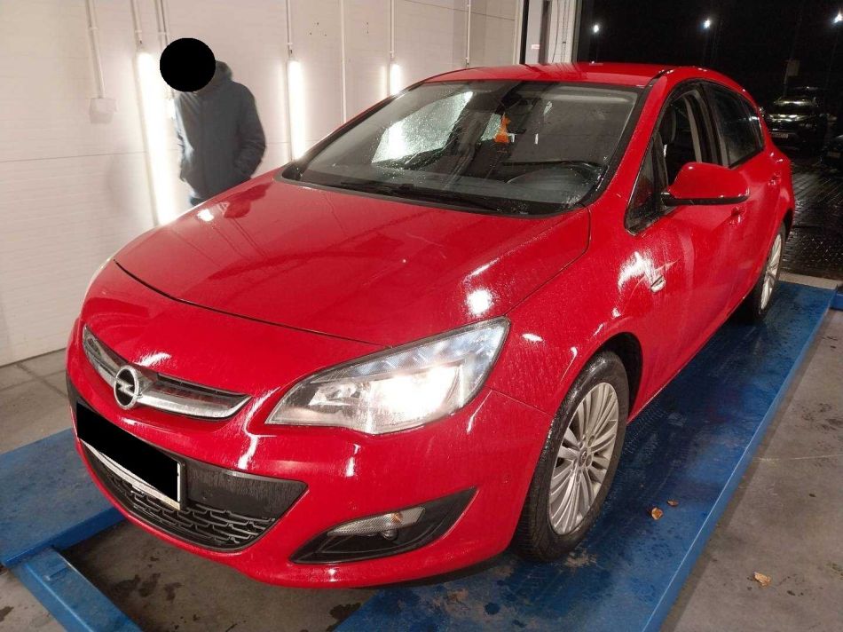 Opel Astra - 2014