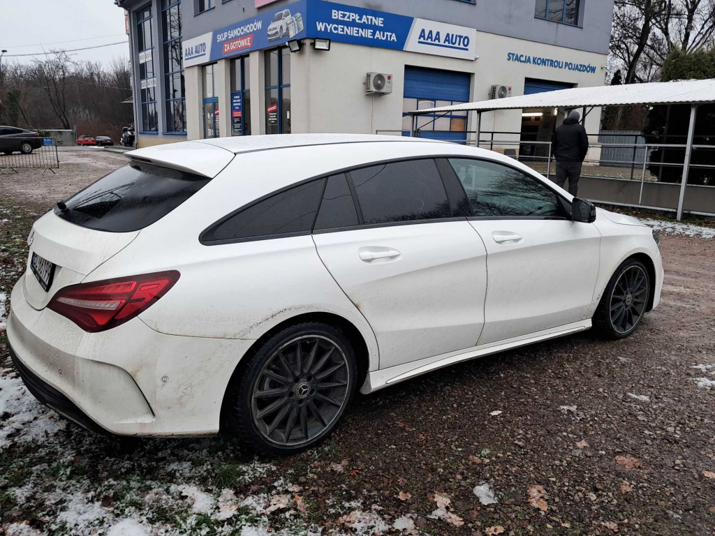 Mercedes-Benz CLA